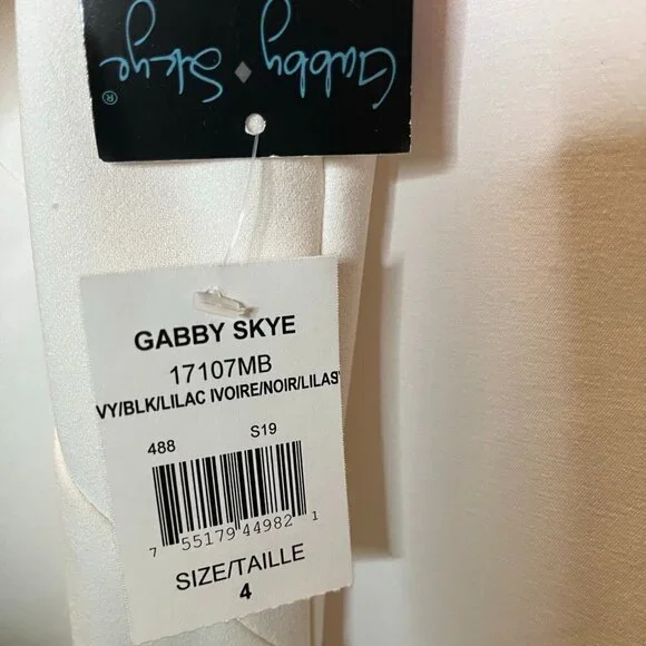 ⭐️ NWT- Purple Gabby Skye Floral Print Sleeveless Size 4 Dress - Picture 8 of 9